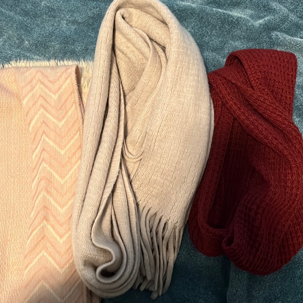 Bundle of scarves